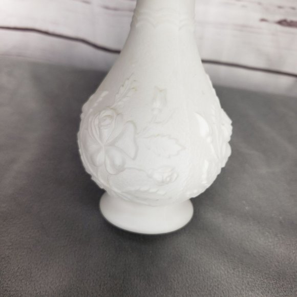 Vintage Imperial Glass Milk Rose Bud Vase Imperial Glass 1960s/1970s Imperial Gl - Picture 4 of 10